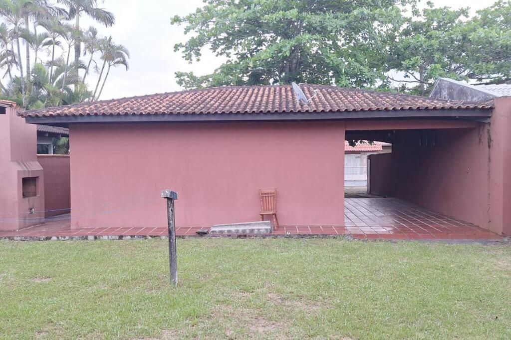 Quarto Para Quatro Pessoas A Duas Quadras Da Praia - Balneario Saint Etienne - Matinhos Εξωτερικό φωτογραφία